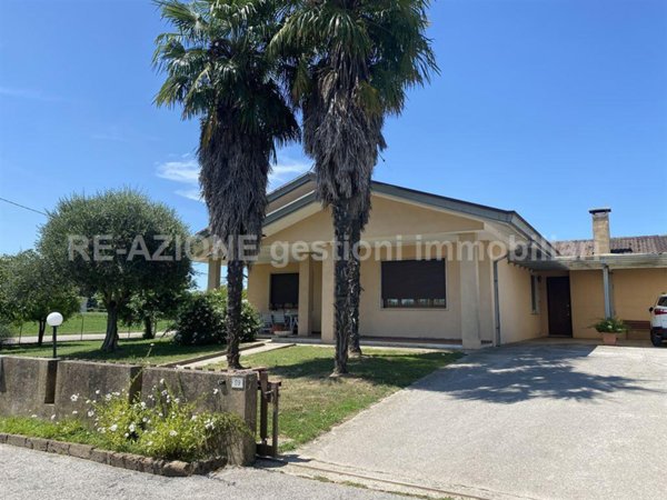 casa indipendente in vendita a Camisano Vicentino
