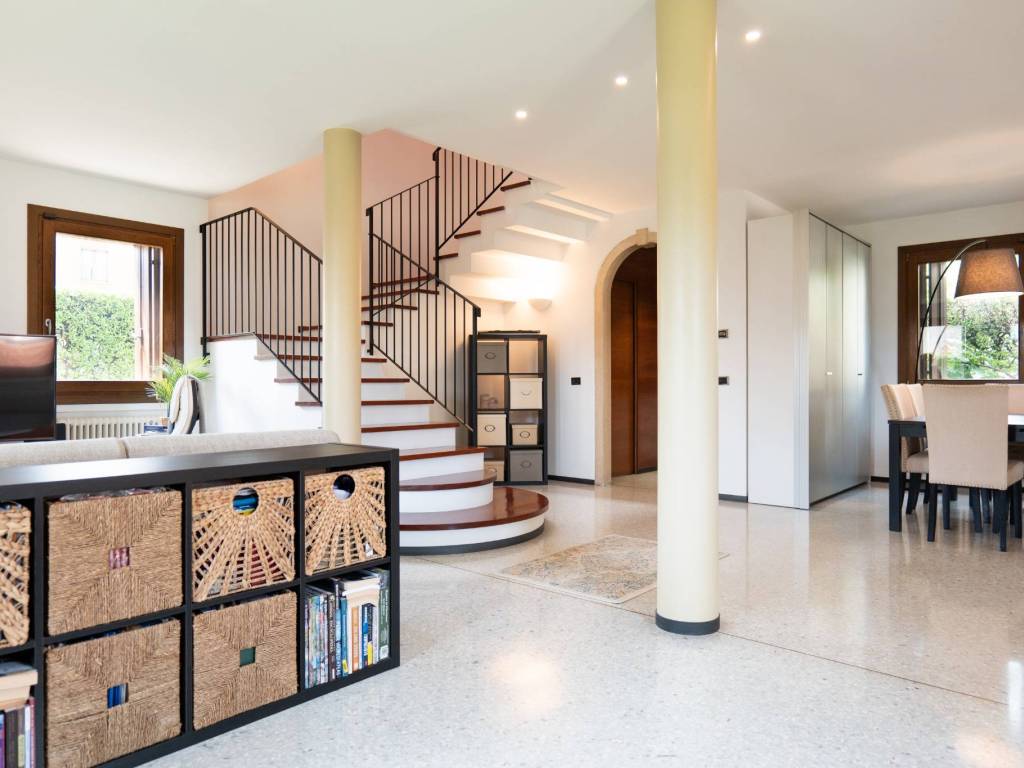 casa indipendente in vendita a Camisano Vicentino