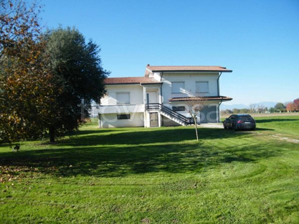 casa indipendente in vendita a Camisano Vicentino