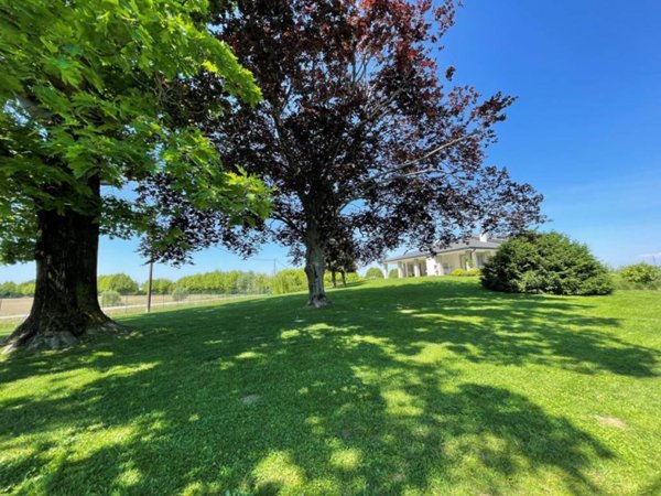 casa indipendente in vendita a Camisano Vicentino