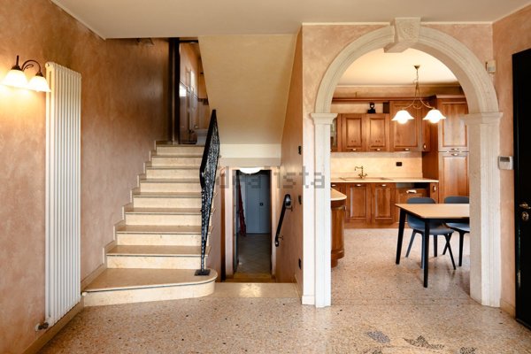 casa indipendente in vendita a Camisano Vicentino