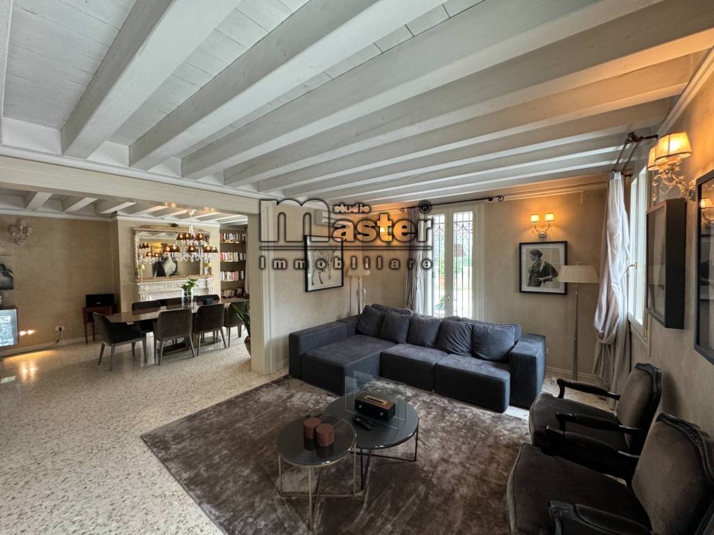 casa indipendente in vendita a Camisano Vicentino in zona Santa Maria