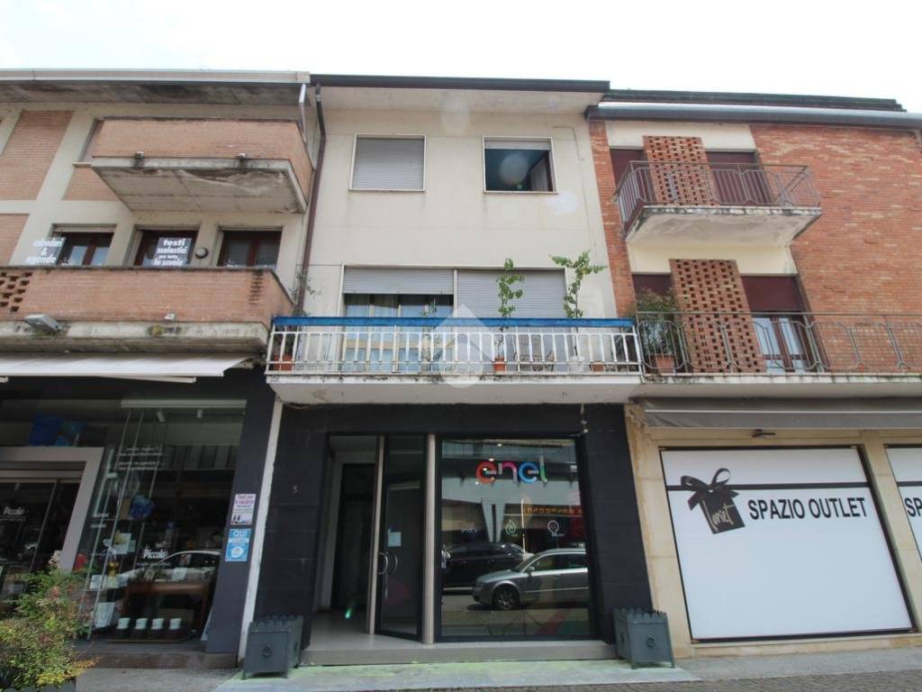 appartamento in vendita a Camisano Vicentino