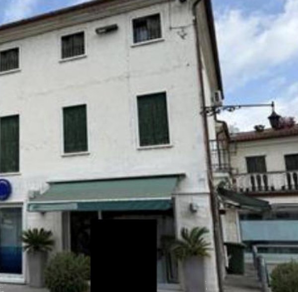 negozio in vendita a Camisano Vicentino