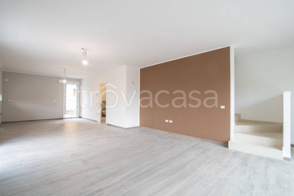 casa indipendente in vendita a Camisano Vicentino in zona Santa Maria