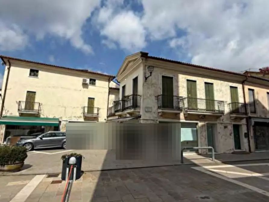 negozio in vendita a Camisano Vicentino