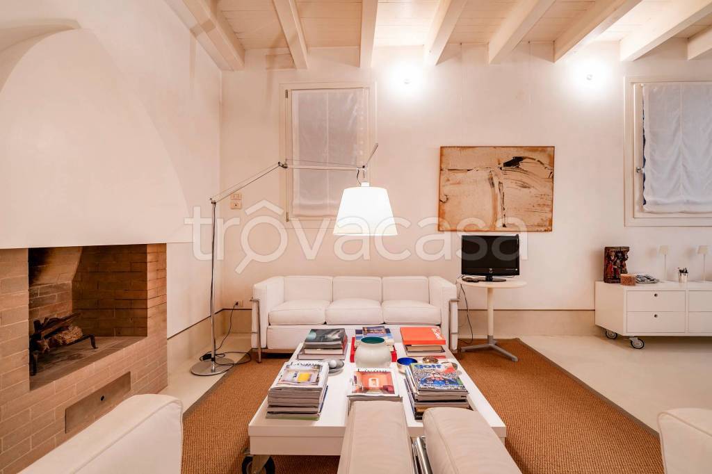 appartamento in vendita a Camisano Vicentino in zona Santa Maria