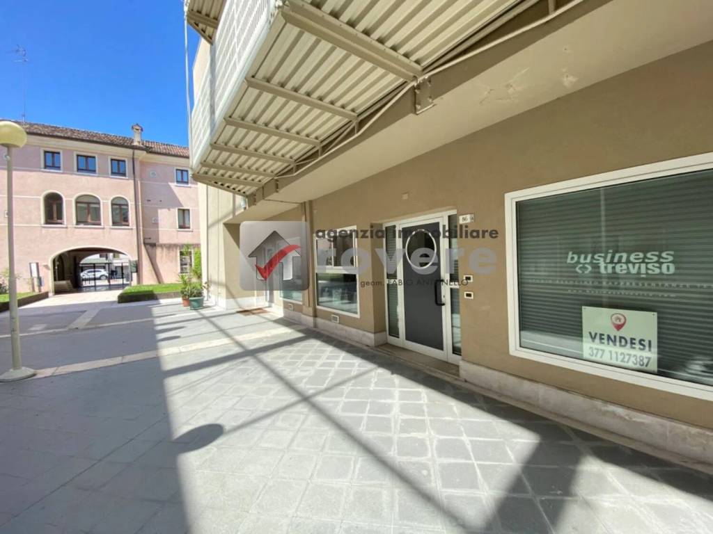 ufficio in vendita a Camisano Vicentino in zona Santa Maria