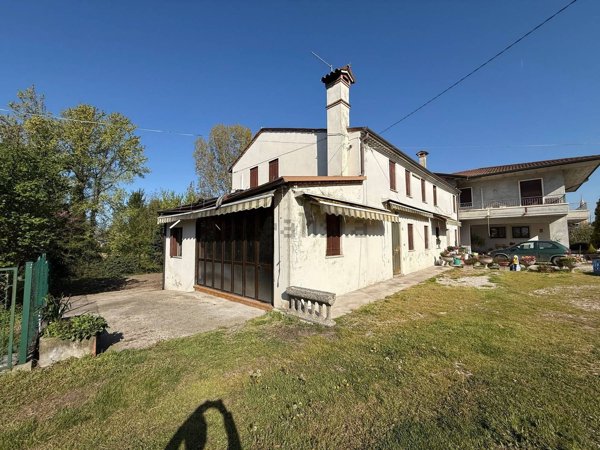 casa indipendente in vendita a Camisano Vicentino in zona Rampazzo