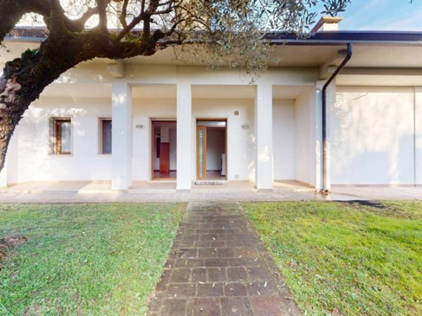 casa indipendente in vendita a Camisano Vicentino