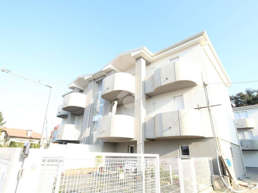 appartamento in vendita a Camisano Vicentino in zona Santa Maria