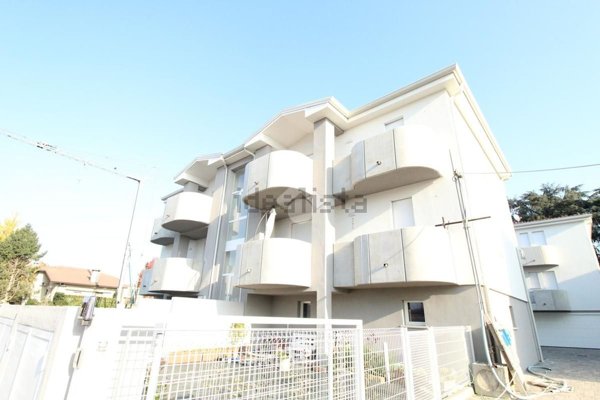 appartamento in vendita a Camisano Vicentino in zona Santa Maria