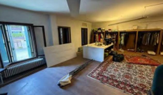 negozio in vendita a Camisano Vicentino