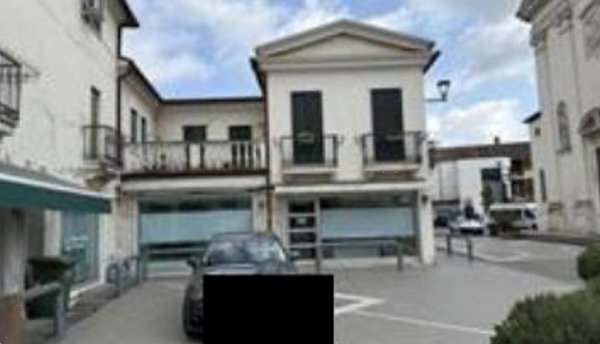 negozio in vendita a Camisano Vicentino