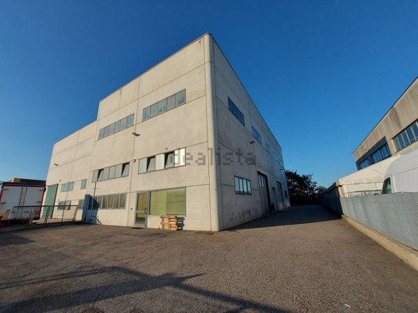 ufficio in vendita a Camisano Vicentino