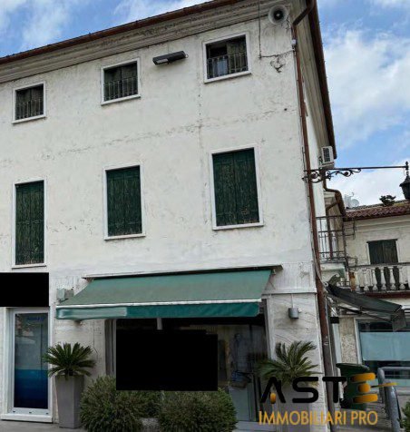 negozio in vendita a Camisano Vicentino