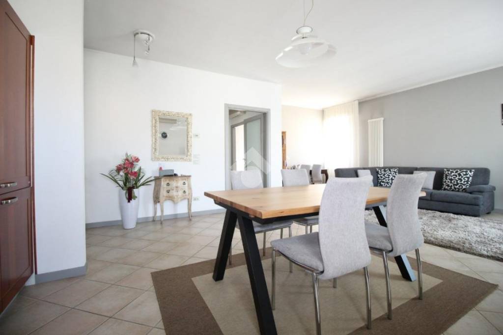 appartamento in vendita a Camisano Vicentino