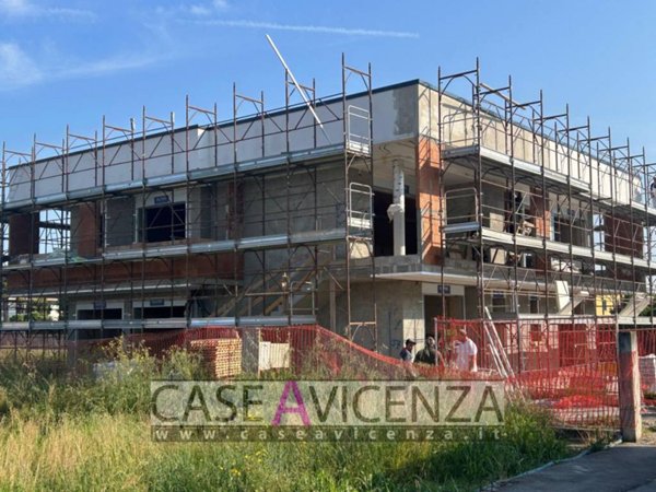 appartamento in vendita a Camisano Vicentino