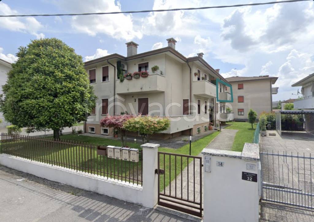 appartamento in vendita a Camisano Vicentino