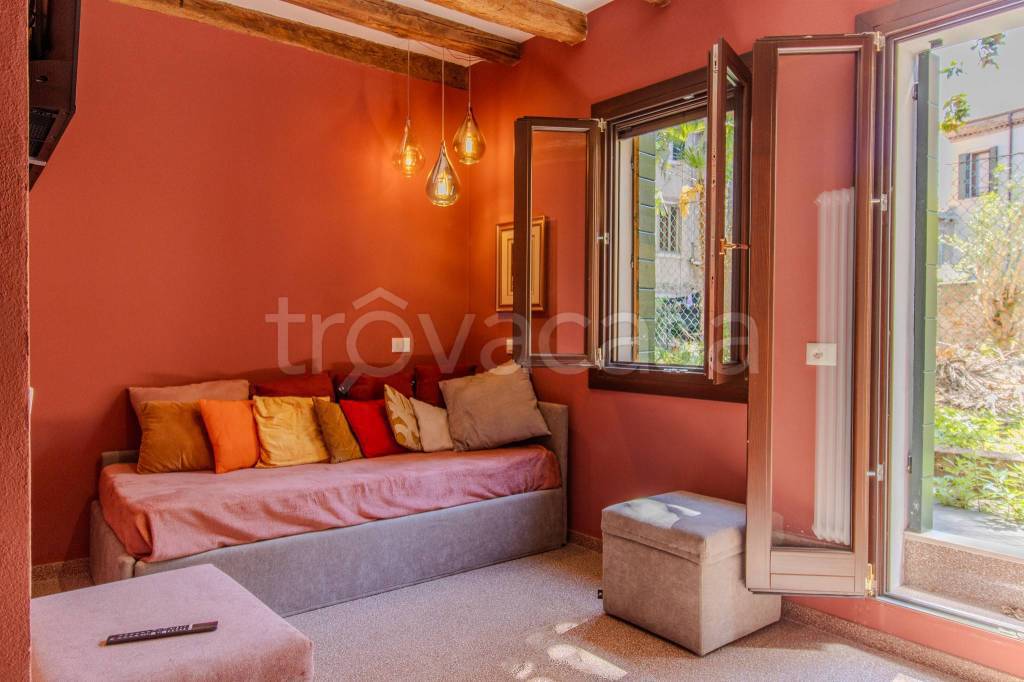 appartamento in vendita a Camisano Vicentino in zona Santa Maria