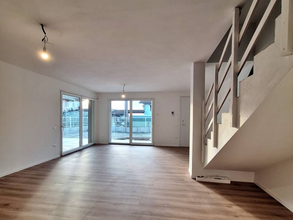 casa indipendente in vendita a Camisano Vicentino in zona Santa Maria