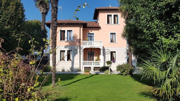 casa indipendente in vendita a Camisano Vicentino in zona Santa Maria