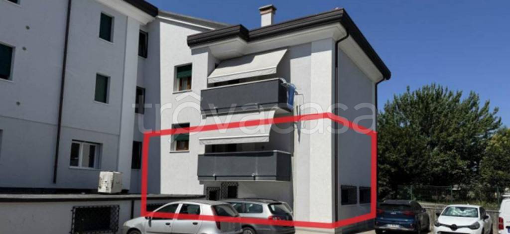 appartamento in vendita a Camisano Vicentino