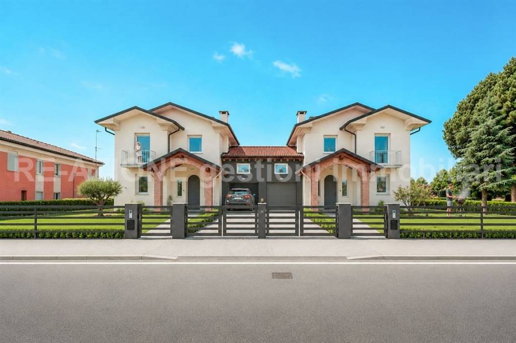 casa indipendente in vendita a Camisano Vicentino in zona Santa Maria