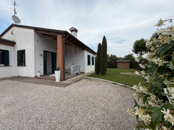 casa indipendente in vendita a Camisano Vicentino in zona Rampazzo