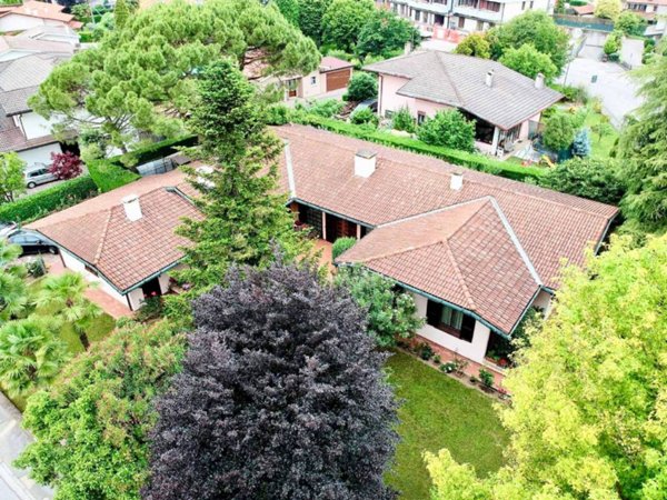 casa indipendente in vendita a Camisano Vicentino