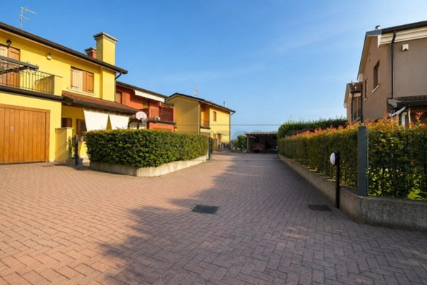 casa indipendente in vendita a Camisano Vicentino in zona Rampazzo