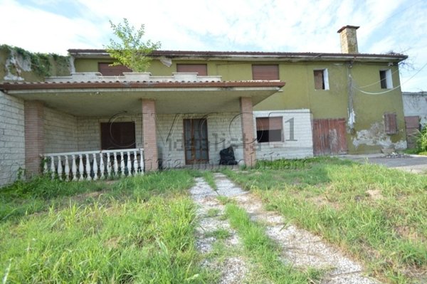 casa indipendente in vendita a Campiglia dei Berici