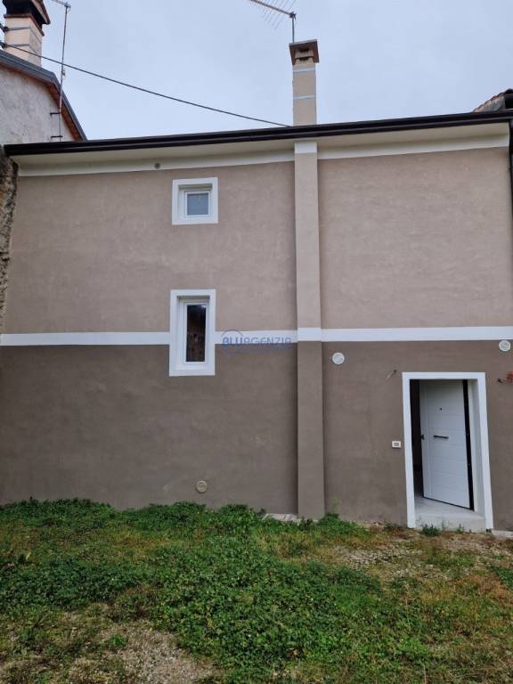 appartamento in vendita a Carrè