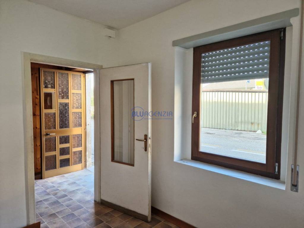 casa indipendente in vendita a Carrè