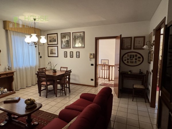 appartamento in vendita a Carrè