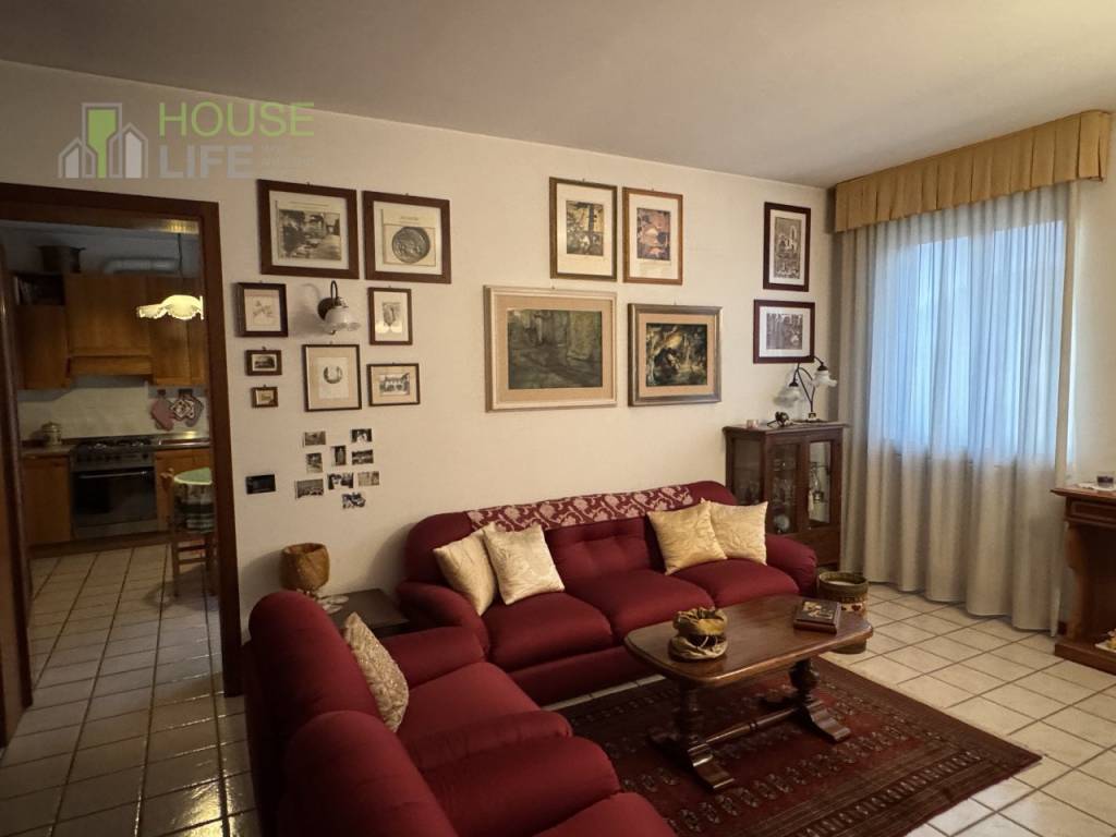 appartamento in vendita a Carrè