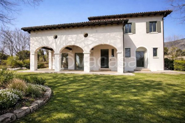casa indipendente in vendita a Carrè in zona Cà Vecchia