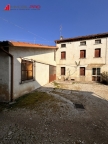 casa indipendente in vendita a Carrè
