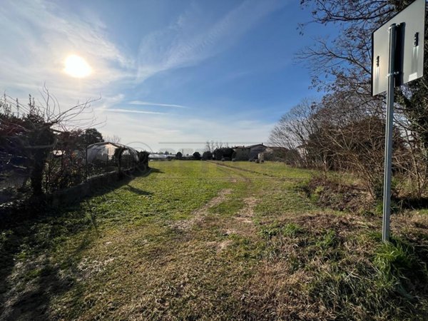 terreno edificabile in vendita a Cartigliano