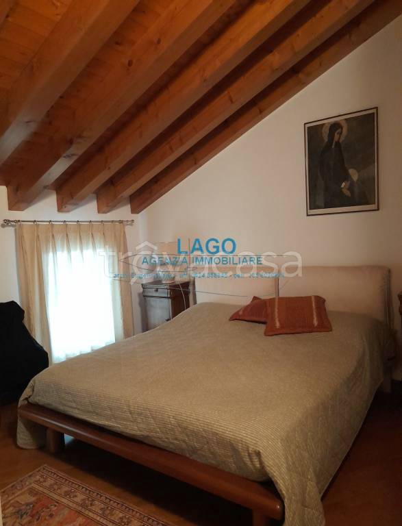 casa indipendente in vendita a Cartigliano