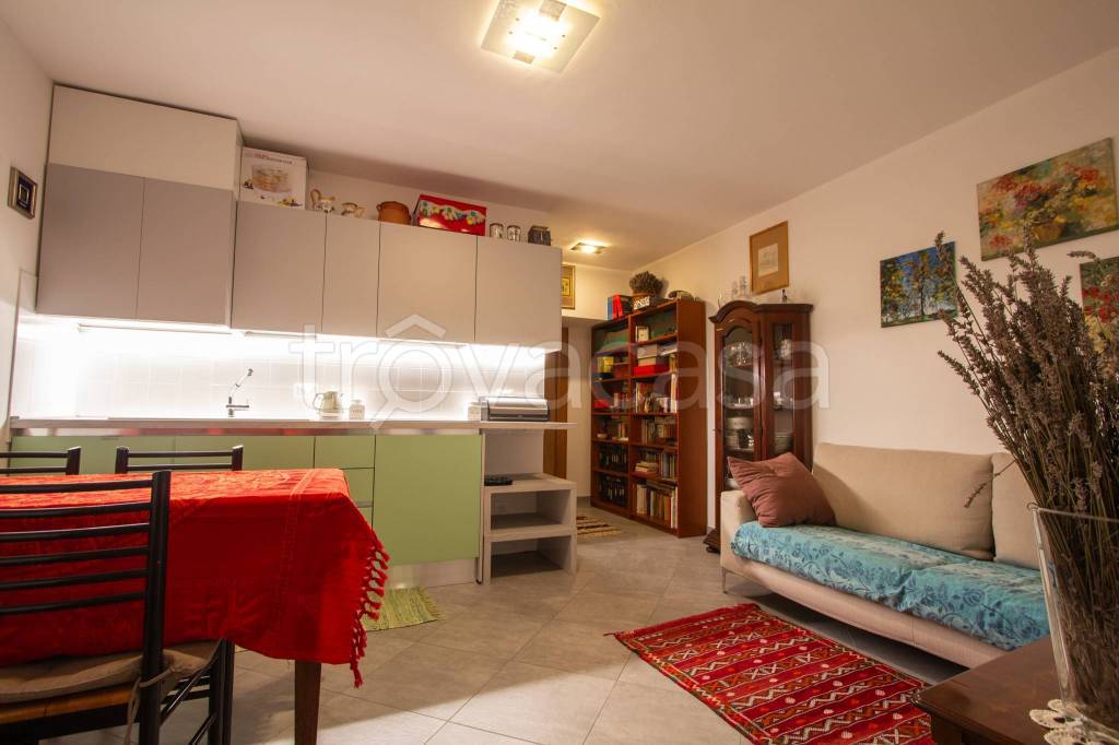 appartamento in vendita a Cassola in zona San Zeno