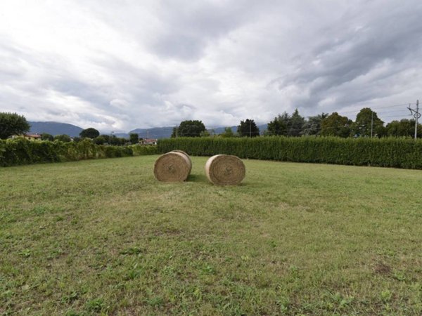 terreno edificabile in vendita a Cassola