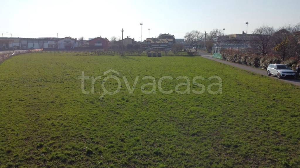 terreno edificabile in vendita a Cassola in zona San Zeno