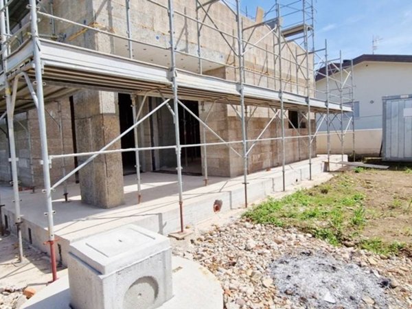 appartamento in vendita a Cassola in zona San Zeno