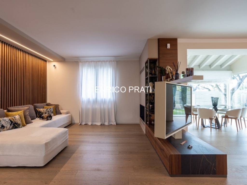 casa indipendente in vendita a Cassola in zona San Zeno
