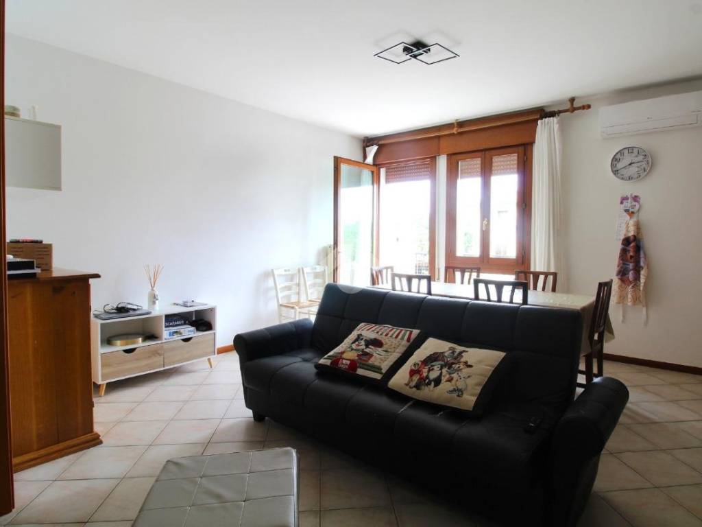 appartamento in vendita a Cassola in zona San Zeno