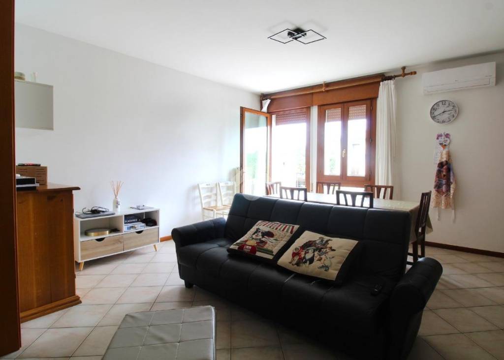 appartamento in vendita a Cassola in zona San Zeno