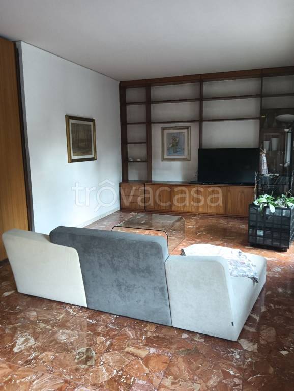 appartamento in vendita a Cassola in zona San Zeno