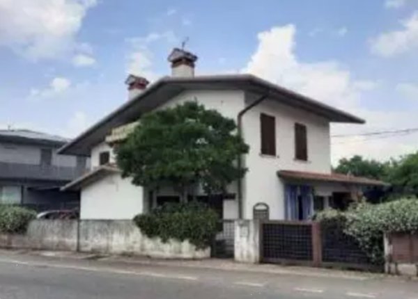 casa indipendente in vendita a Cassola
