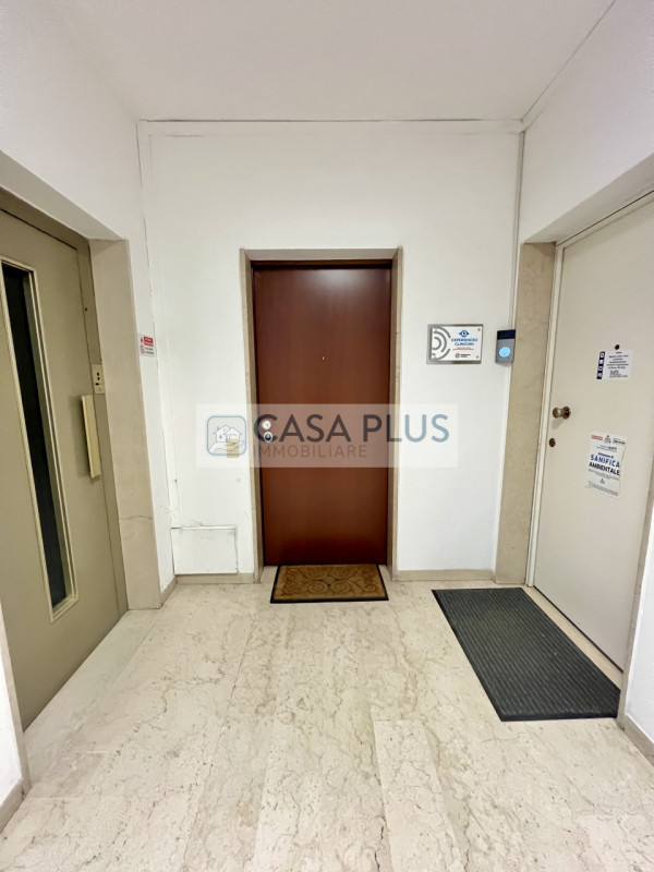 ufficio in vendita a Cassola in zona San Zeno